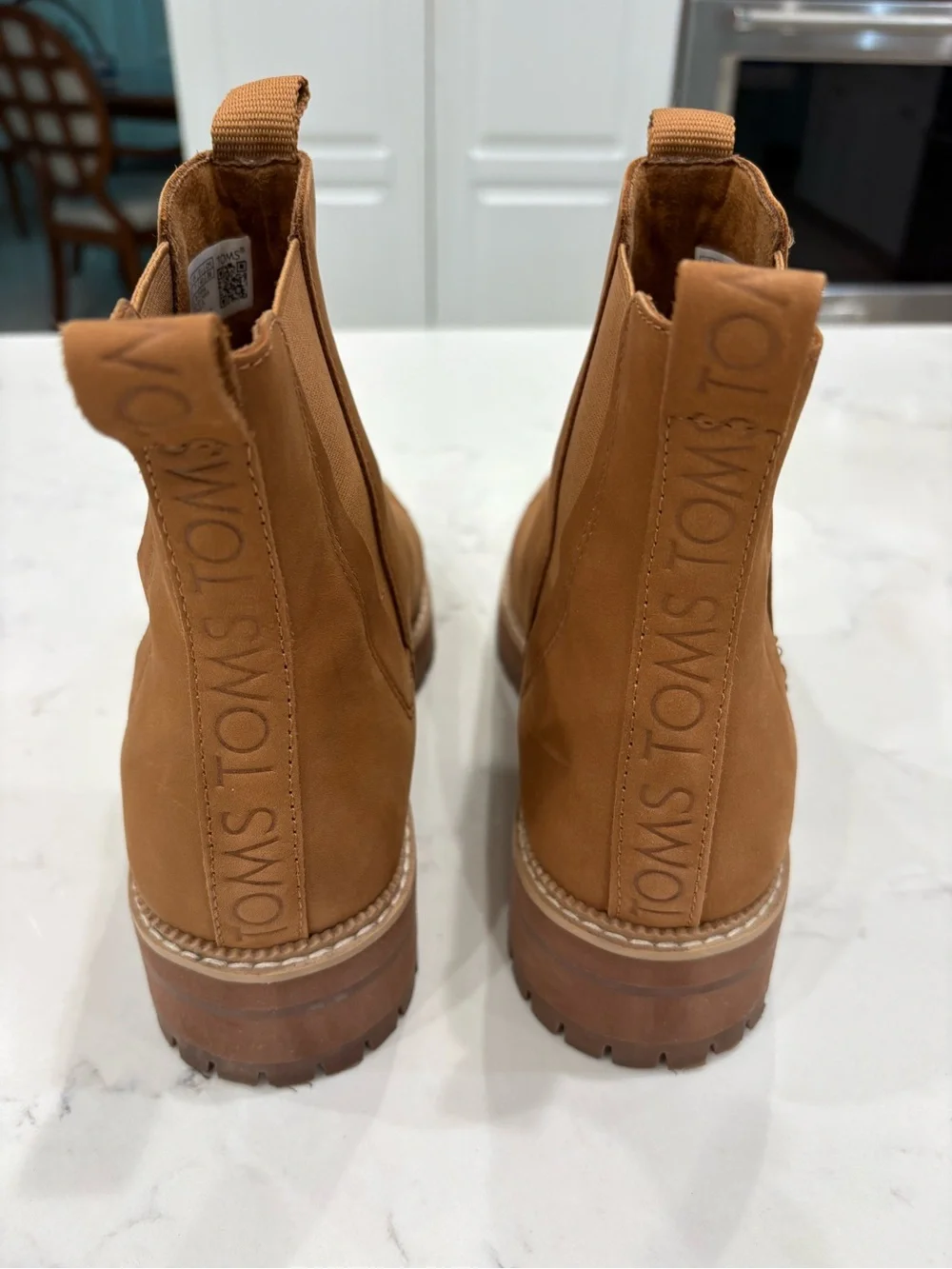 Toms Women's Tan Chelsea Lug Boot, Size 9, NWOT